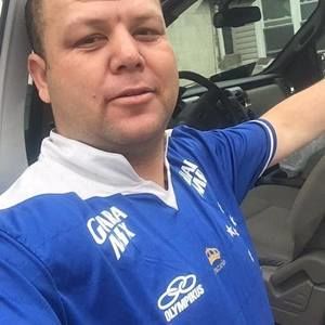 Meet your Posher, Rogerio